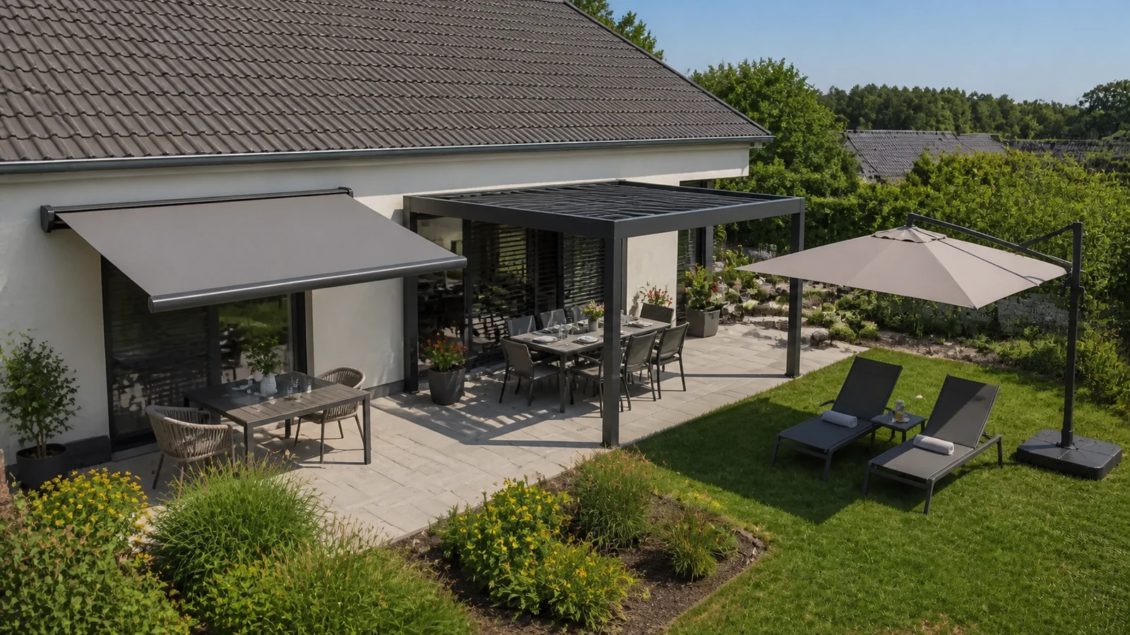Featured image for “Markíza, pergola alebo slnečník: čím zatieniť terasu”